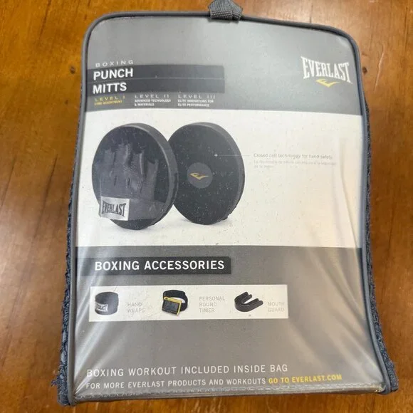 Everlast Core Punch Mitts, One Size – Boxing Training Pads - Picture 12 of 15